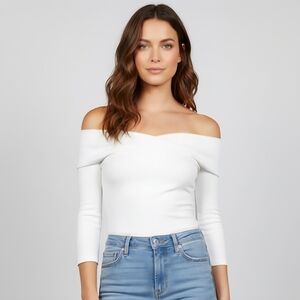 🍓NWOT  Free People Rayon blend white top